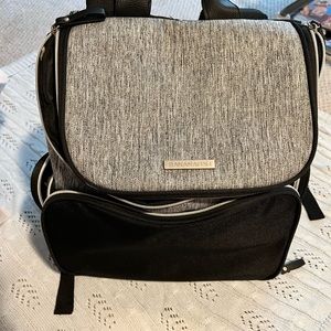 Pumping backpack and spectra cooler